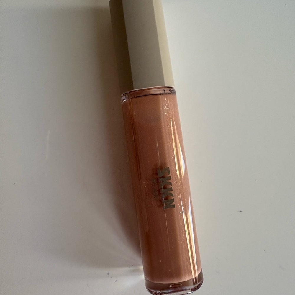 SKKN BY KIM LIP SHIMMER NUDE 01